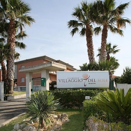 Residence Villaggio Del Sole Термолі Екстер'єр фото