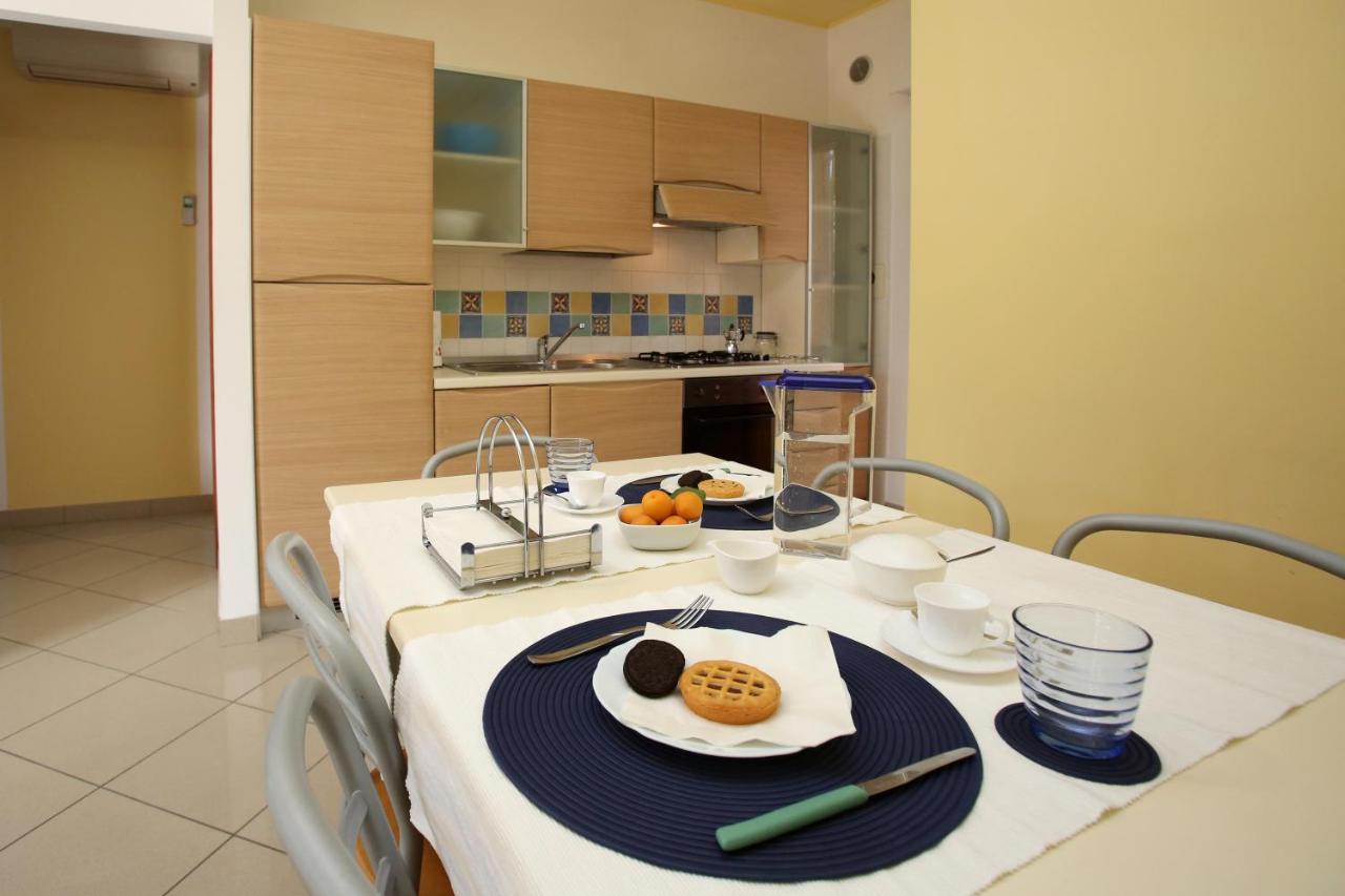 Residence Villaggio Del Sole Термолі Екстер'єр фото
